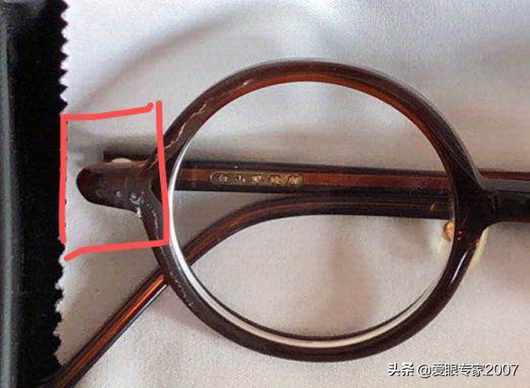 眼镜坏了没有胶带和胶水怎么补救,眼镜坏了去维修要钱吗
