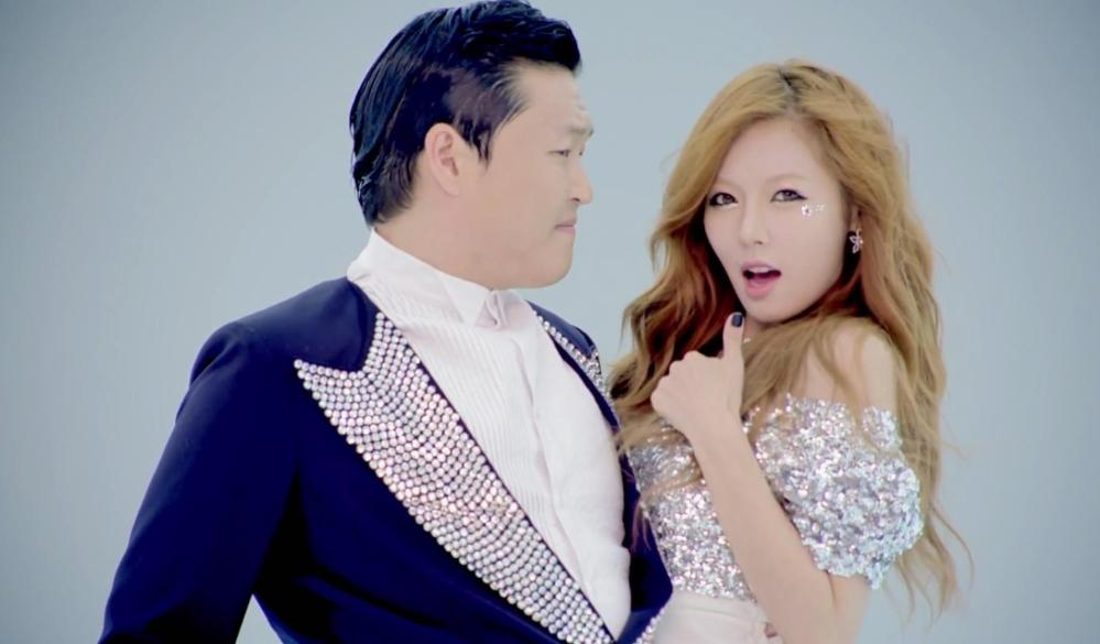 比郑爽还能赚钱,2个月捞金150亿!曾爆火全球的鸟叔现状如何?