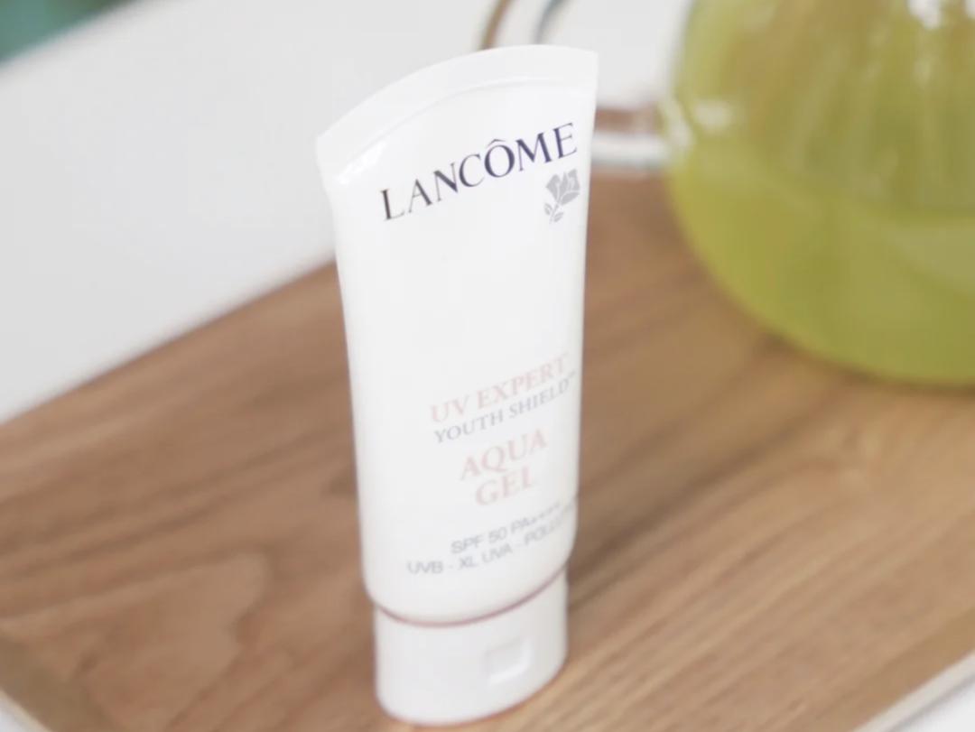 香蒲丽防晒霜防晒黑,美康粉黛防晒霜防晒黑