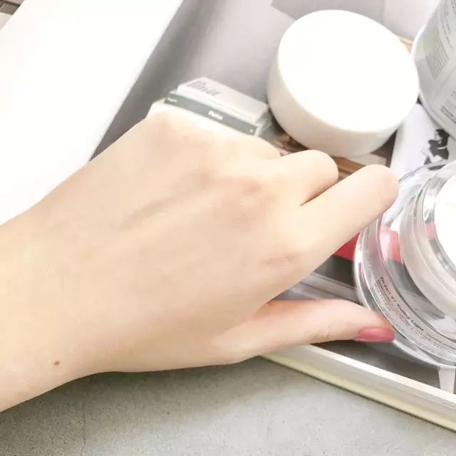 为什么男的喜欢女的素颜,男生其实喜欢的就是素颜