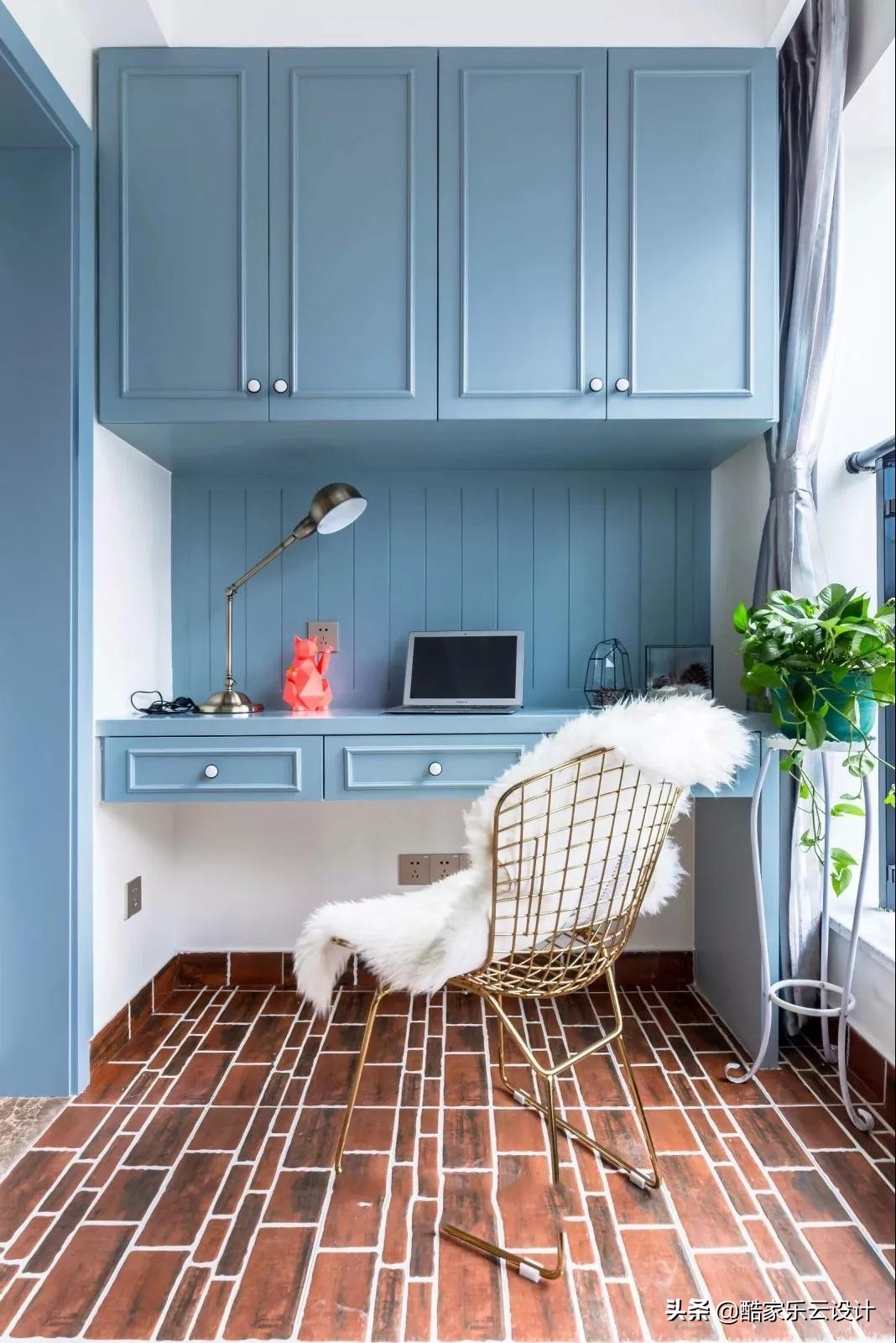 2021年的家庭客厅除了会客休闲，还能干什么？