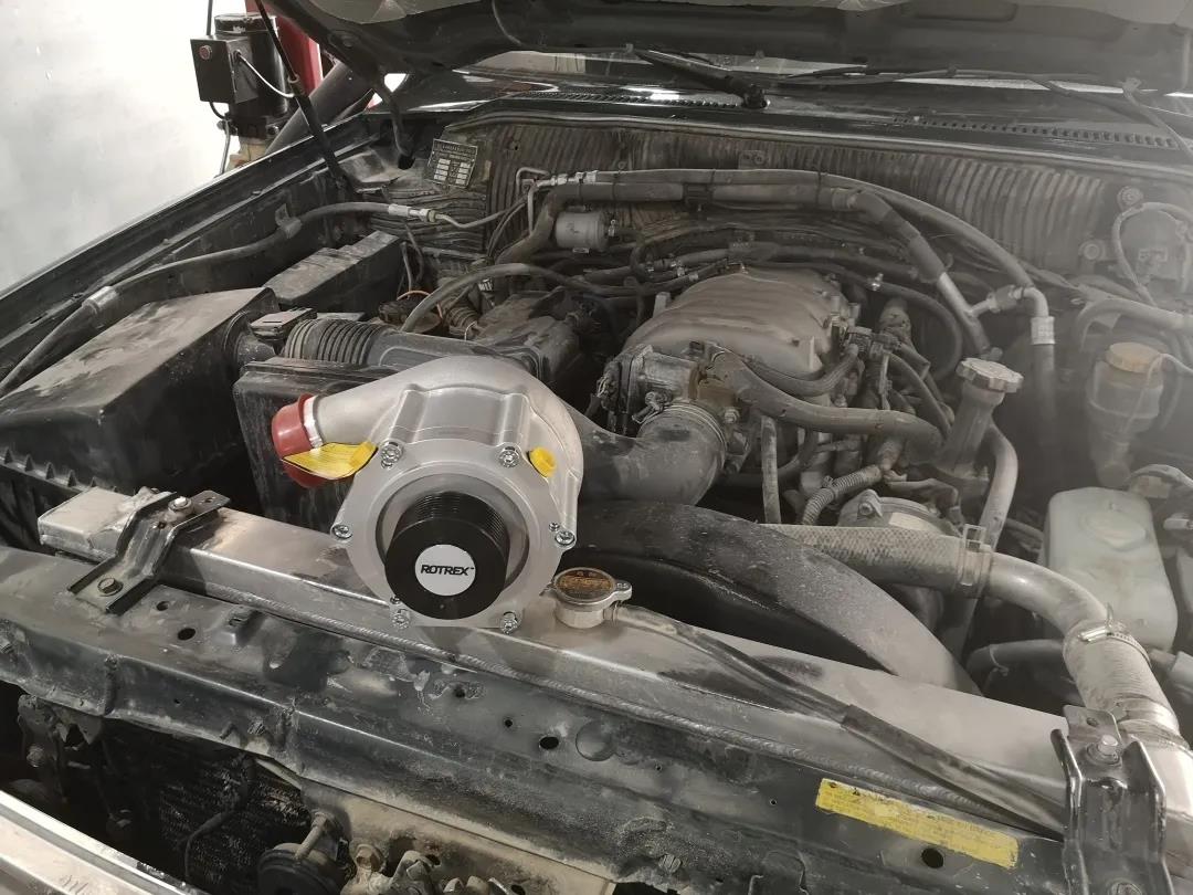 途乐y61增高6寸越野,途乐y61机械增压改装后遗症