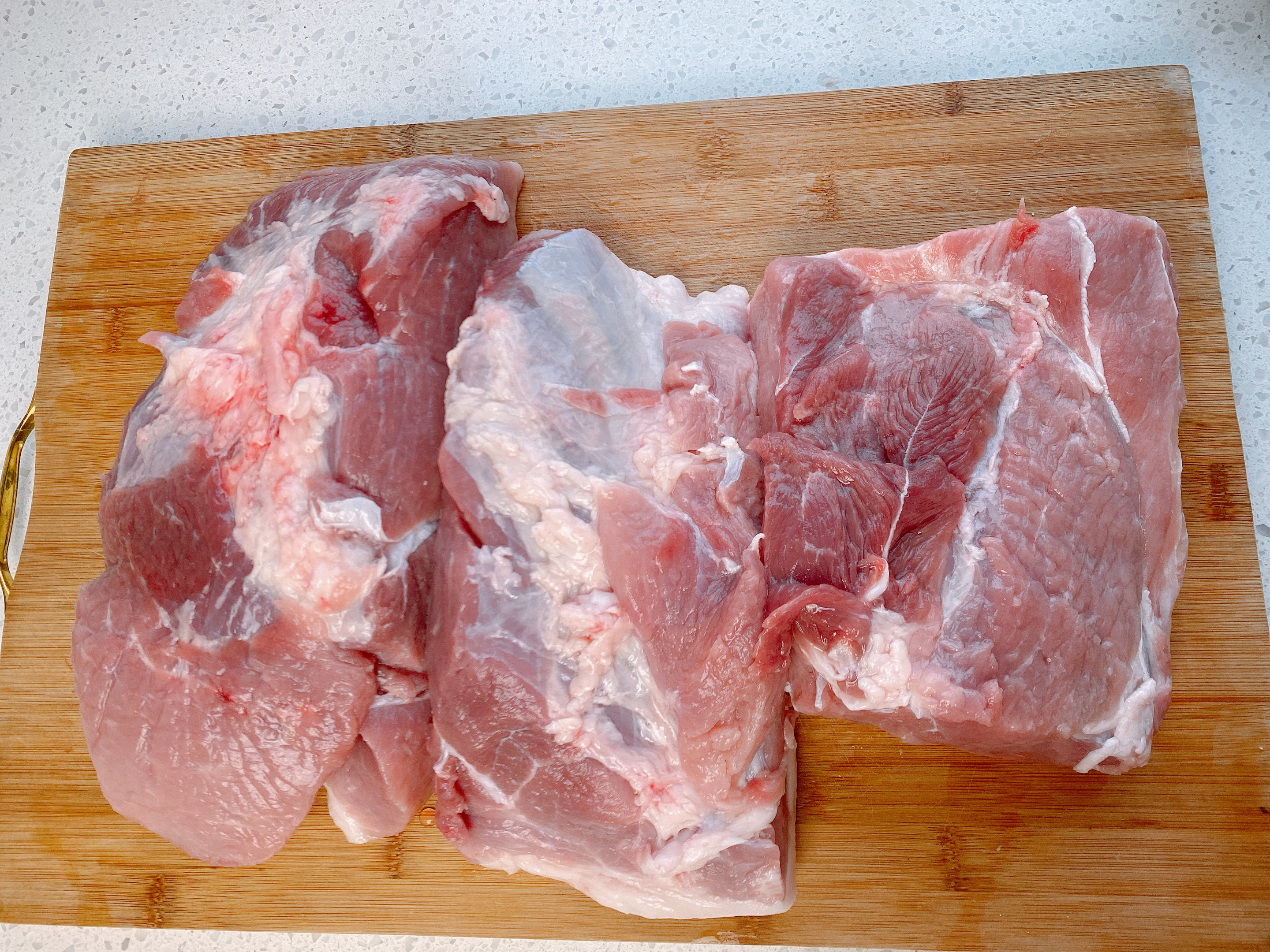 灌香肠的独家秘方一定要收藏起来,灌香肠4斤香肠的制作方法和配方