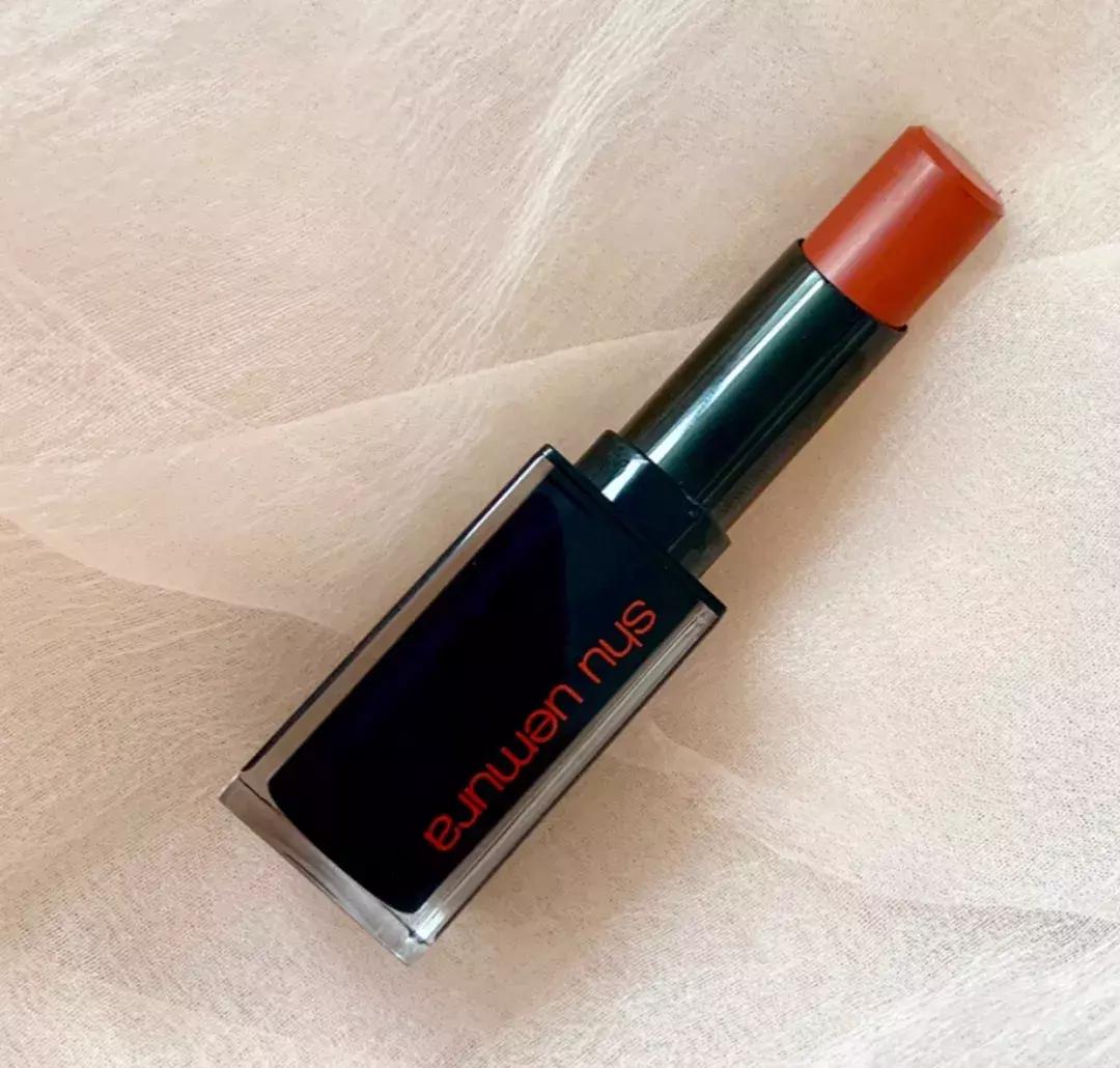 秋冬显白的国货口红,秋冬新款显白口红