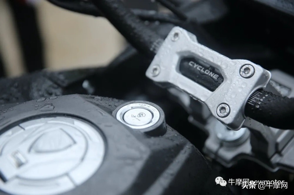 宗申发布旗下8款车型RX6预售价4.88～5.38万，新款RE3加量不加价