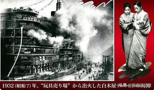 日本人穿和服应该穿拖鞋吧,日本女人为何穿上和服就像鬼