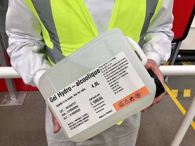 *博兰**基尼口罩，特斯拉呼吸机，阿玛尼防护服，今年的世界太疯狂~