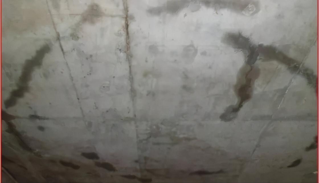 下水管与楼下楼板连接处渗水,混凝土楼板渗水原因