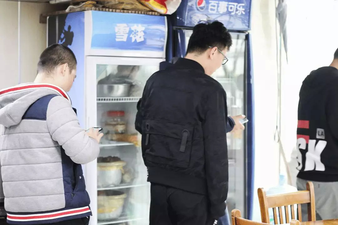 瑁规弧杈ｆ鐨勫崵楦＄埅,婊￠攨杈ｆ楦＄埅