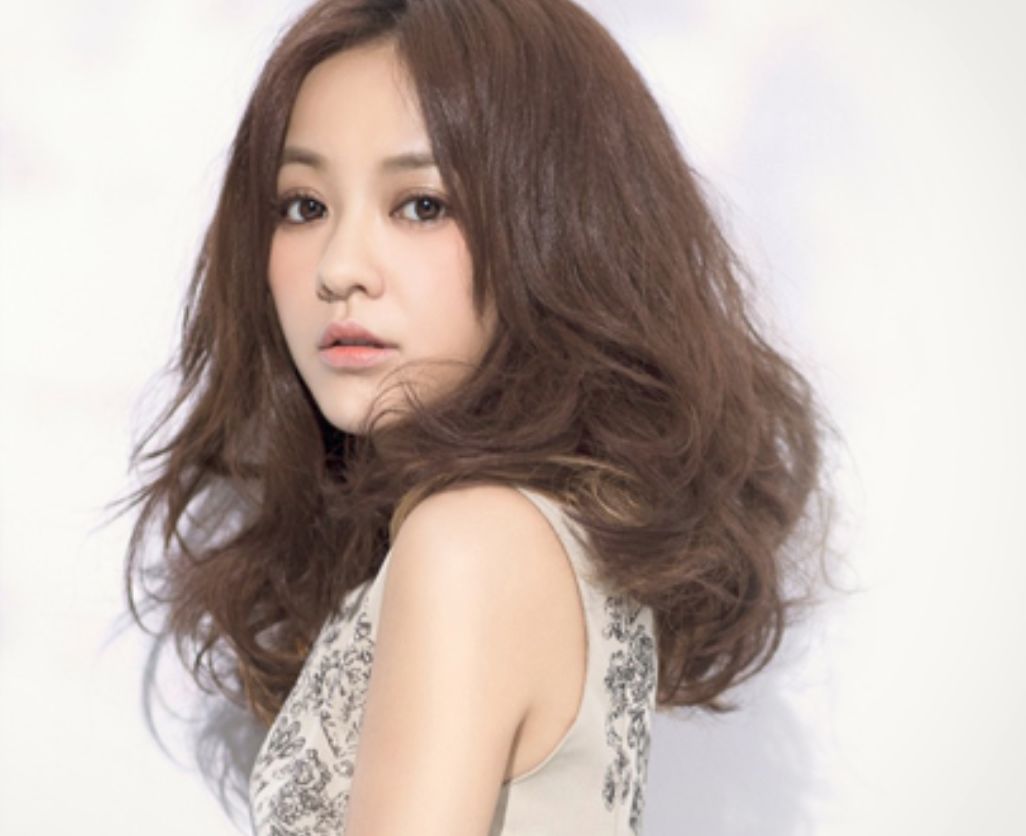 娱乐圈杨幂和易烊千玺,天涯爆料杨幂易烊千玺