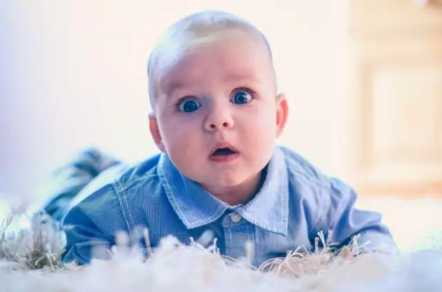 脑瘫如何早期干预,脑瘫的症状表现和治疗方法