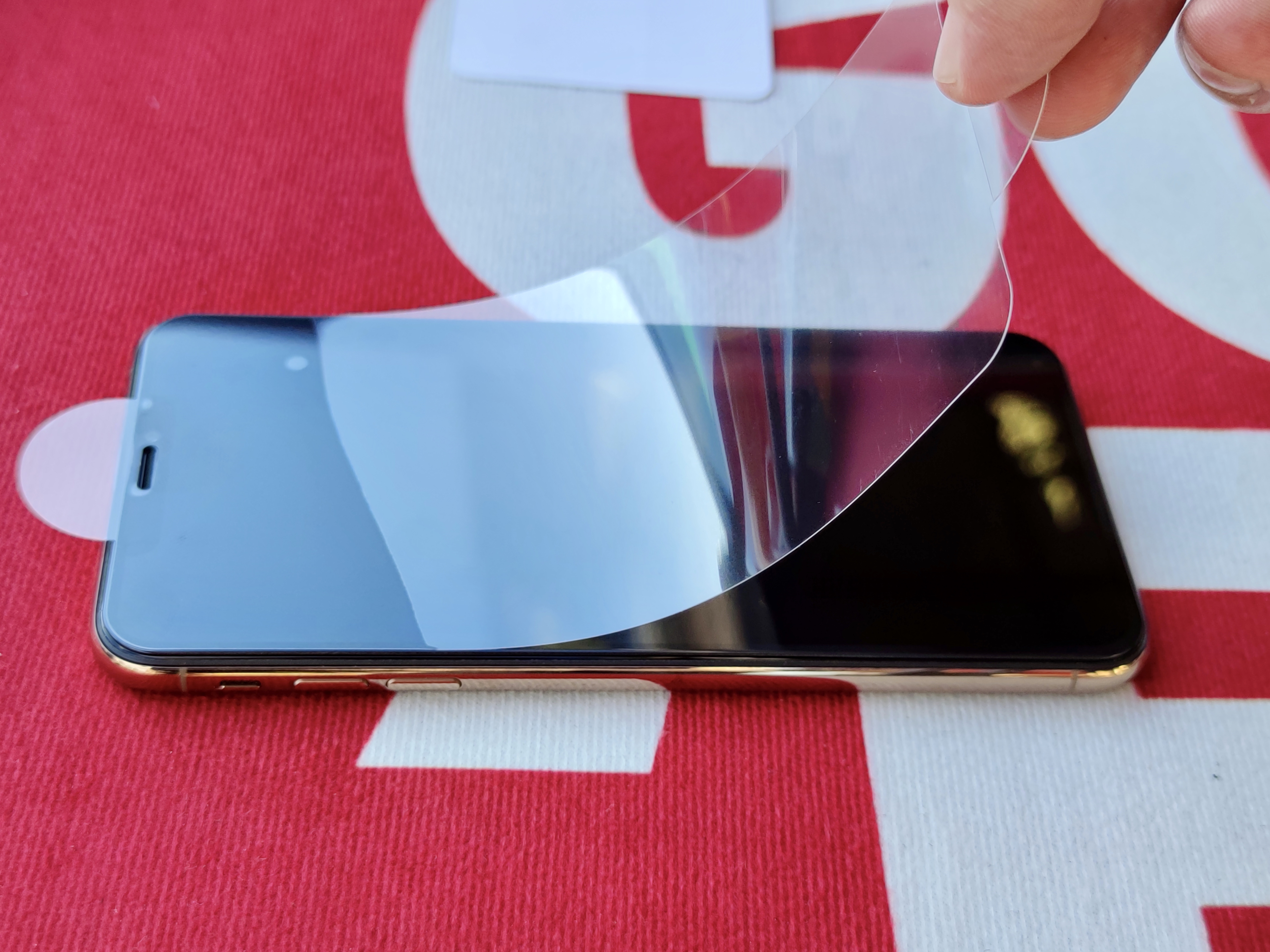 belkin和mophie钢化膜哪个好,mophie钢化膜哪个牌子好