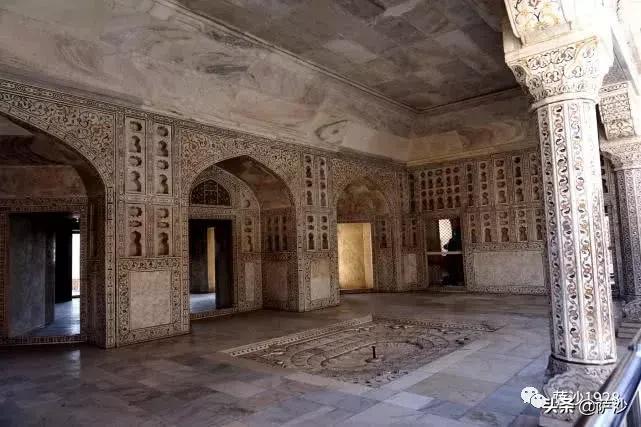 阿格拉红堡泰姬陵,阿格拉红堡和泰姬陵