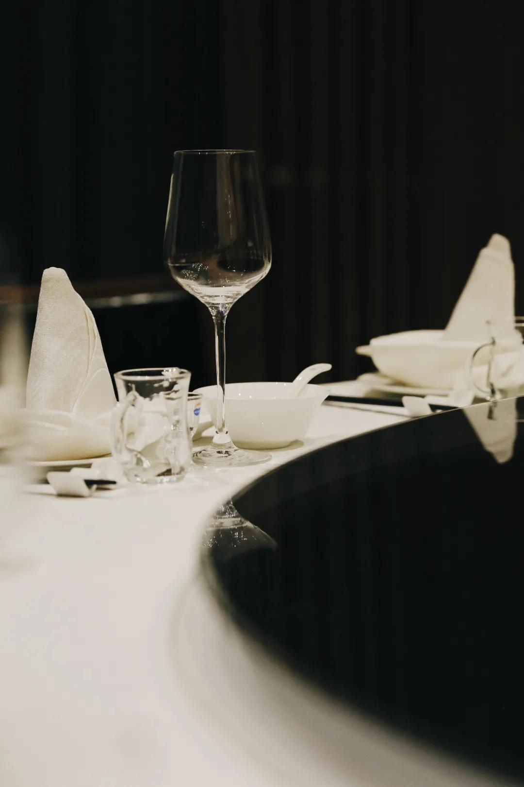 用三年时间雕琢洛河边上的西湖味道，劳斯莱斯级别的美食享受