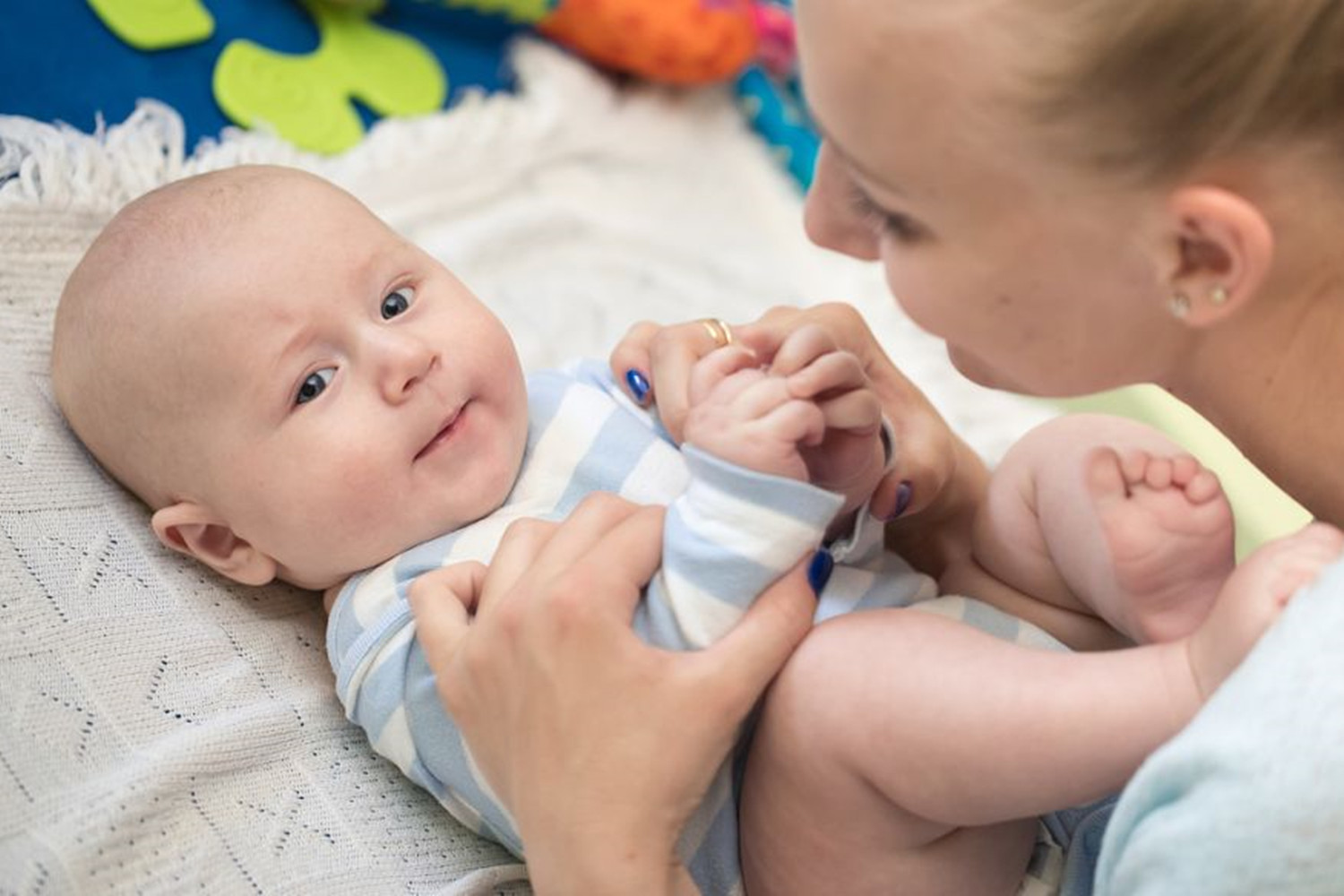 宝宝吃辅食吃米粉容易便秘吗,宝宝吃米粉后积食便秘应该怎么办