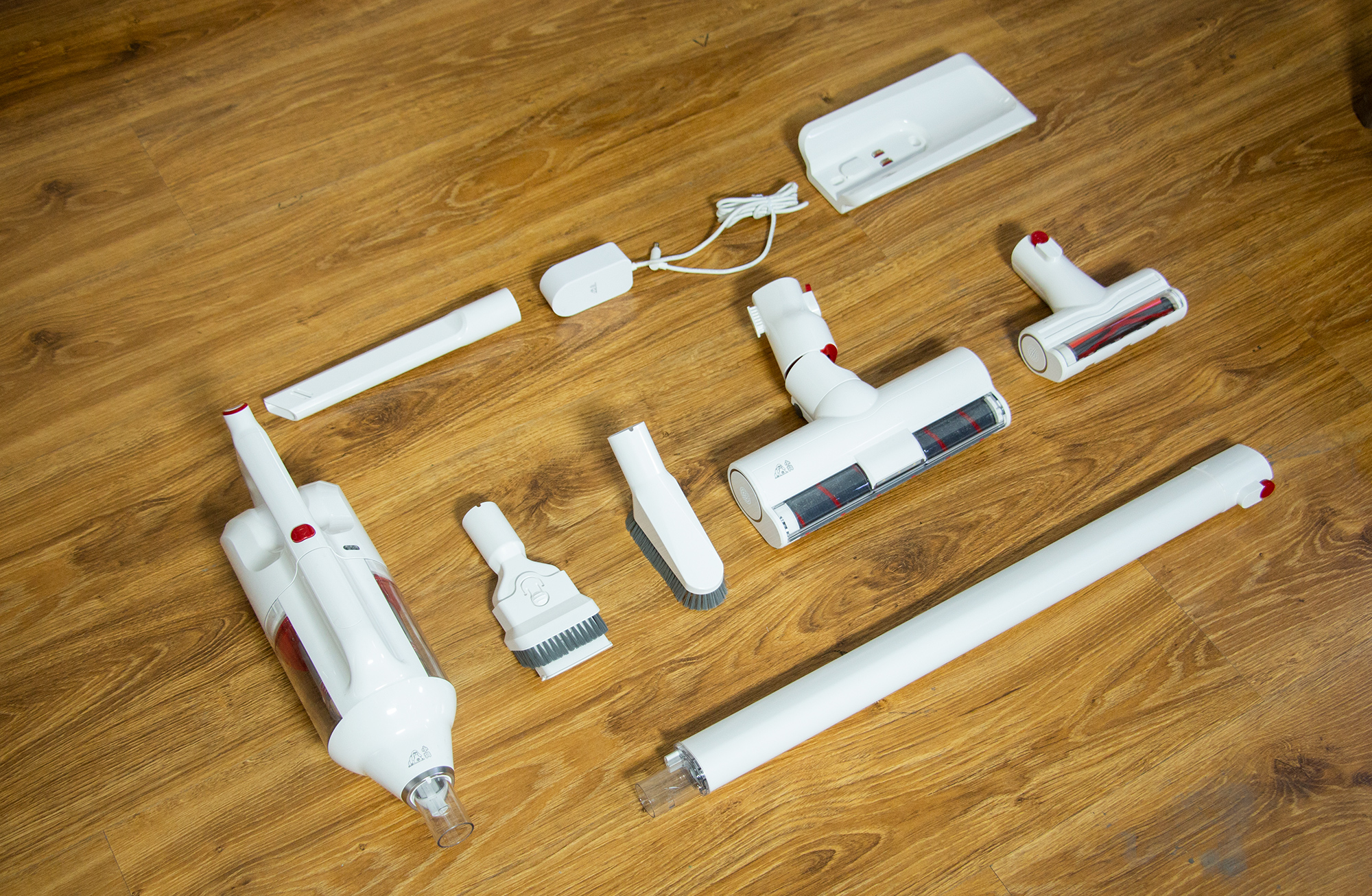 小狗吸尘器t11真实测评,小狗吸尘器t10清理垃圾