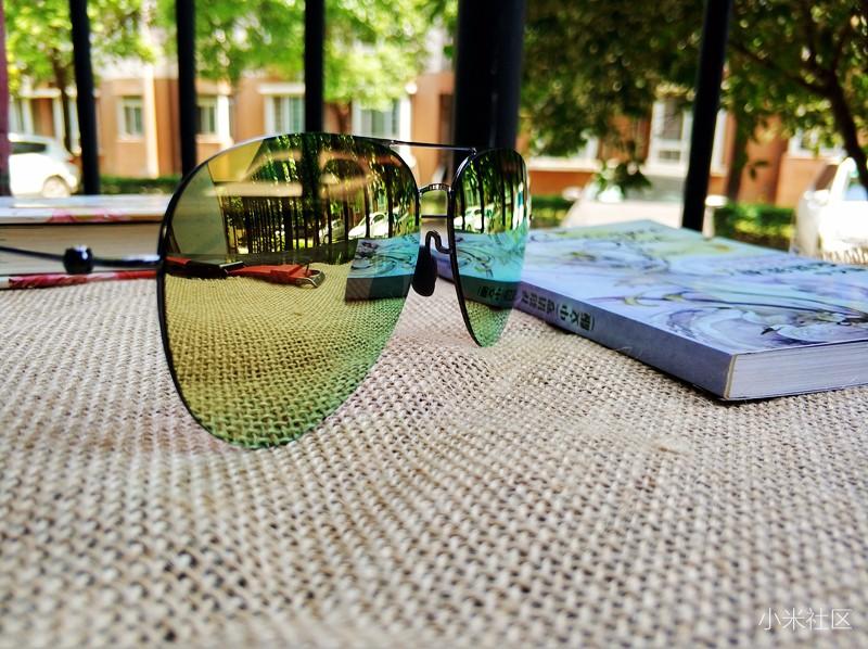 直击高端太阳眼镜*力暴**行业，小米这次再当“搅局者”