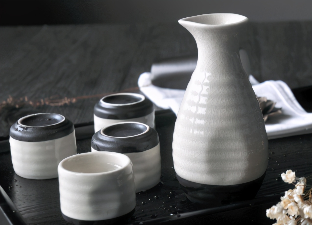 96度伏特加相当于中国白酒多少度,伏特加95度相当于中国白酒多少度