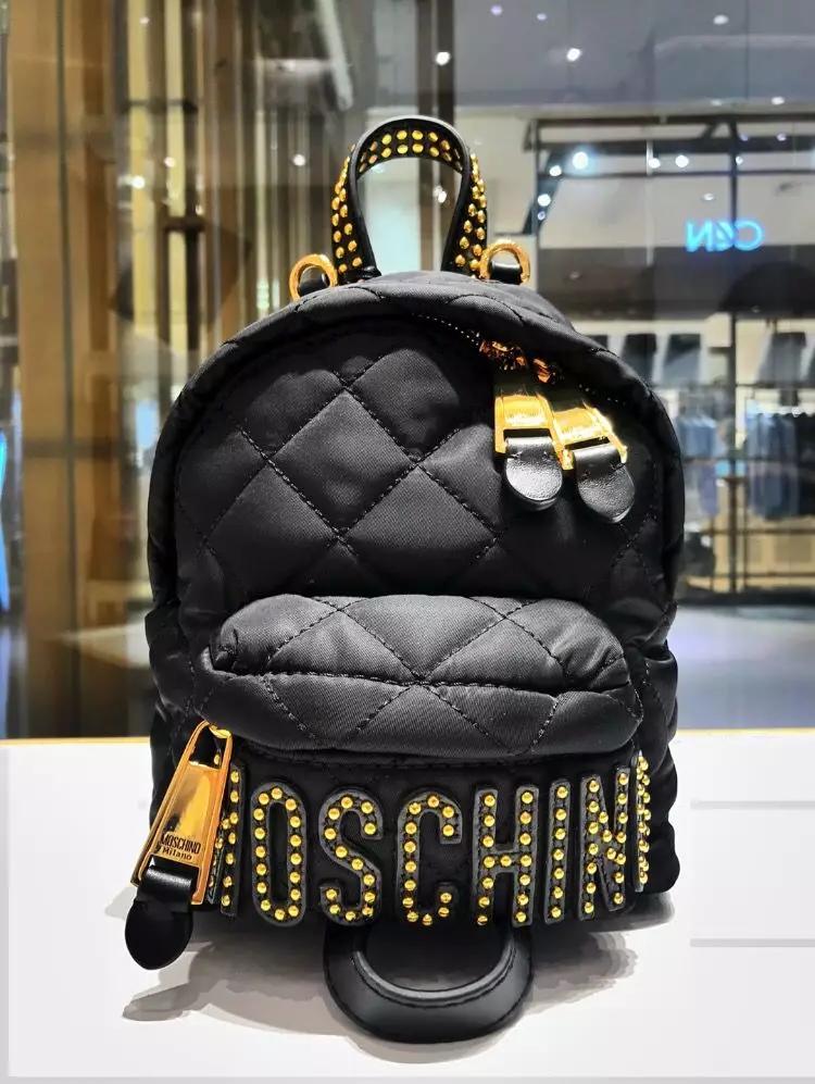 娜扎穿衣搭包包,30多个包包