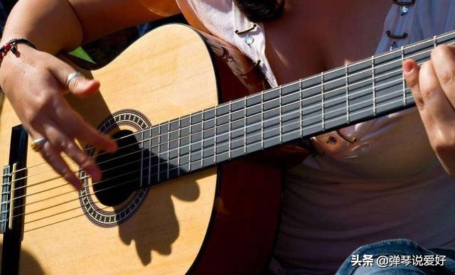 彩云追月指弹吉他六线谱简谱,别知己吉他指弹六线谱重低音