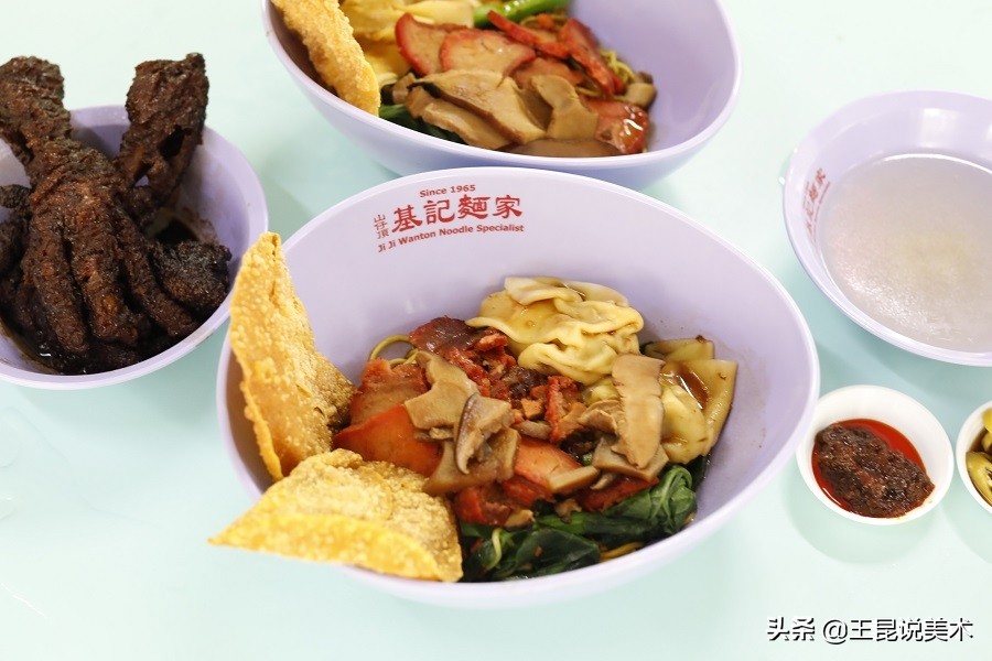 新加坡超火的10家小吃店上集,新加坡国内受欢迎的食品