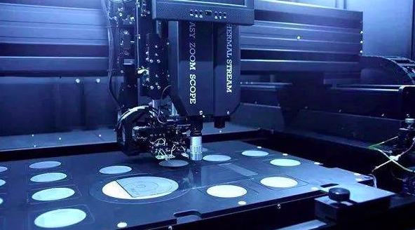 连续亏损14年，国家却拿3062亿扶持，京东方最终逆袭，成世界第一