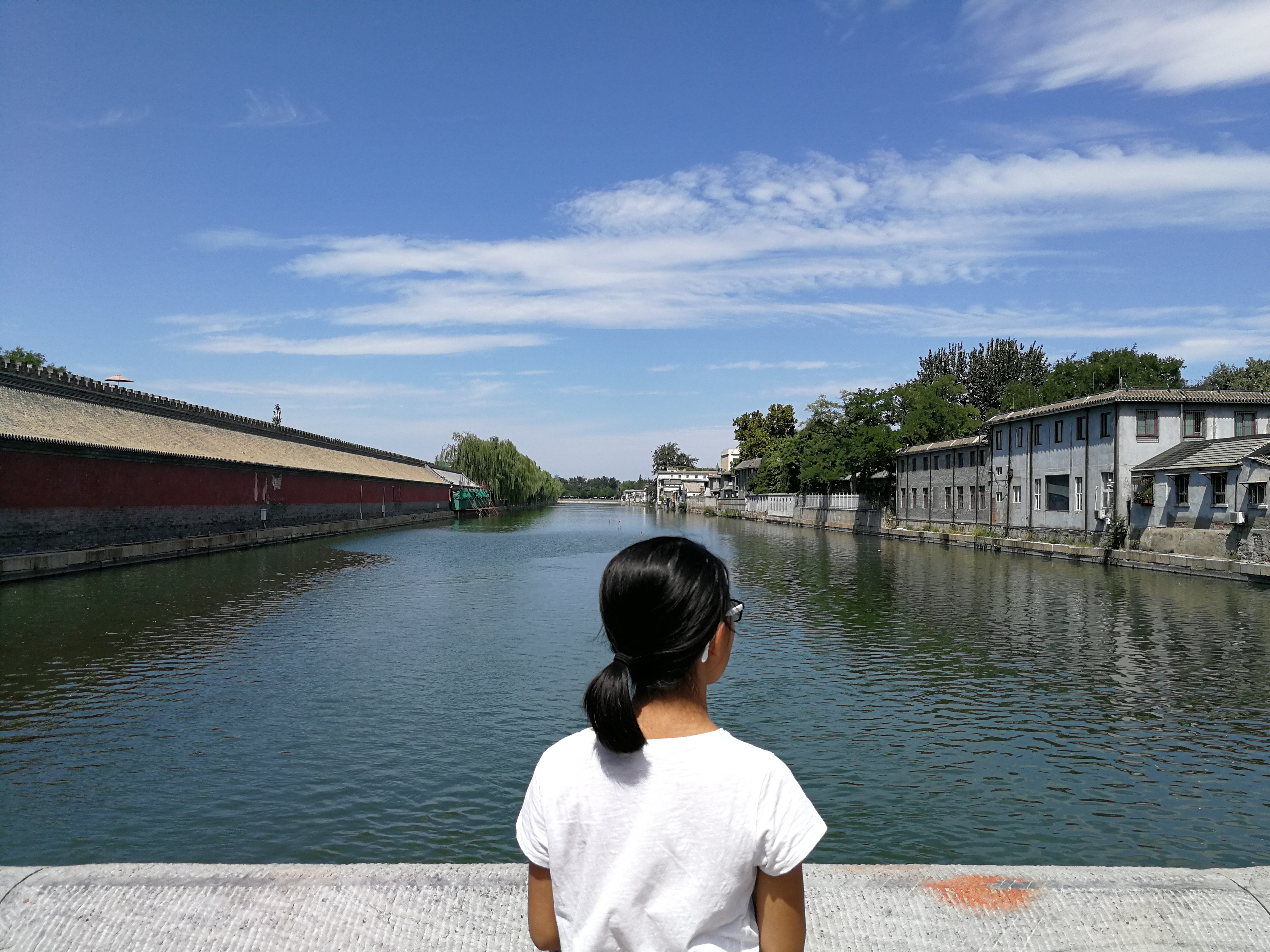 等死吧你,别走啊你,买棺材吧你。理光GRvs华为P10