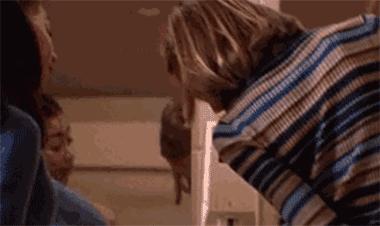 作为一位爱“侧漏”的女人，终于找到高科技卫生巾，一片不到9毛