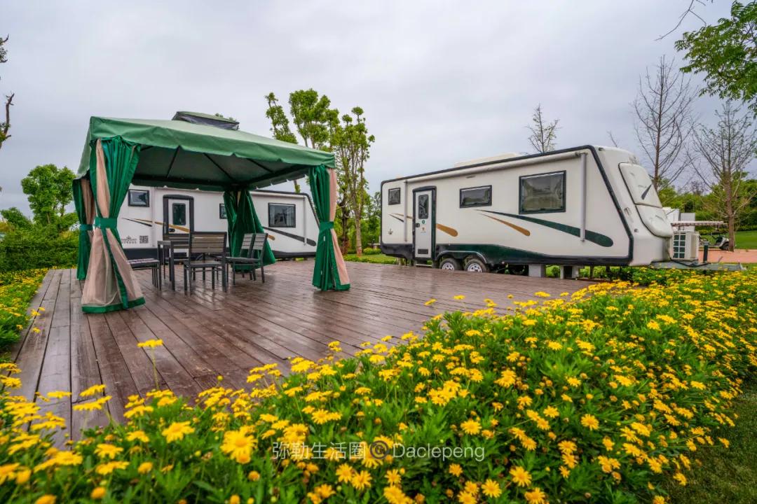 云南最美小镇图片,云南太平湖森林公园花海