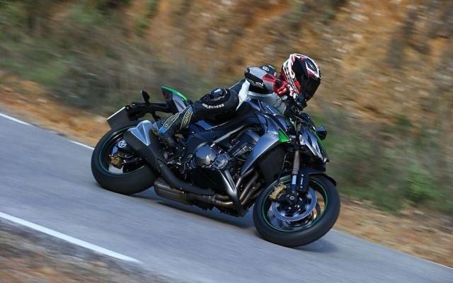 川崎z1000和z1000redition的区别,奥古斯塔brutale1000rr和川崎z1000