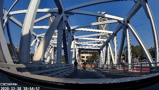 华为智选车载智慧屏导航能升级吗,华为智选车载智能屏有哪些功能