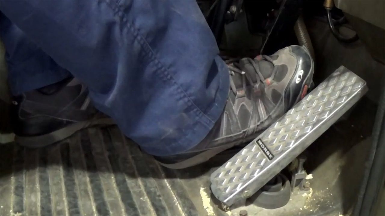 为什么大车喜欢气刹,大货车为什么是气刹