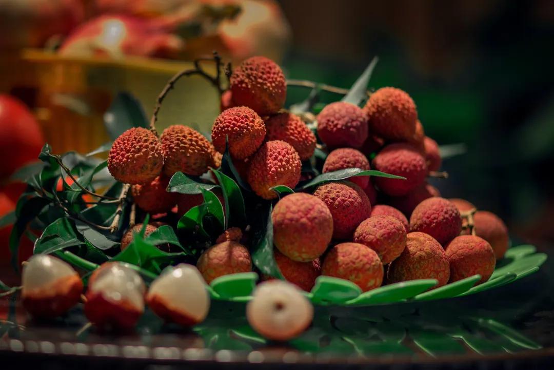 中国荔枝哪里好吃,哪个地方的荔枝最好吃最出名