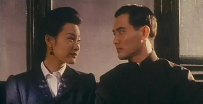 张爱玲蚊子血与白玫瑰,张爱玲红玫瑰与白月光经典语录