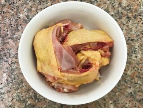 煮猪肚汤猪肚需要过水吗,猪肚放什么煮最好