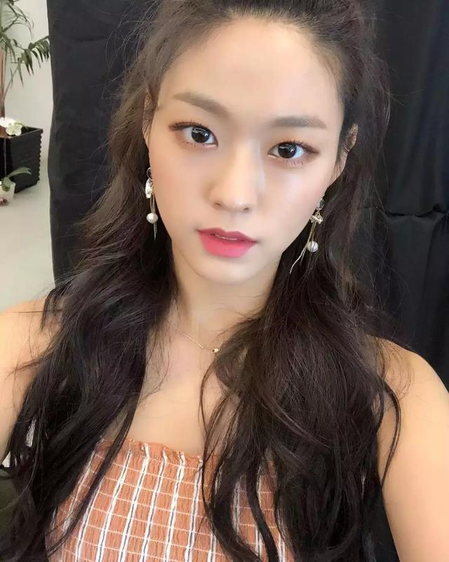 exo所有成员受伤记录,exo颁奖典礼受伤