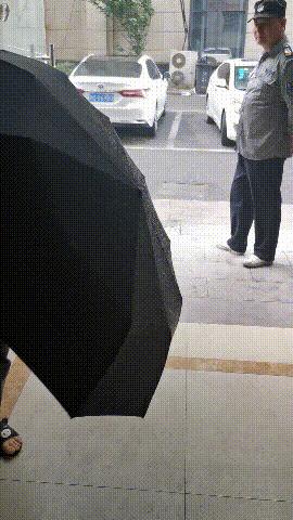 我们只做“价格屠夫”!68元优卡杜机械自动伞