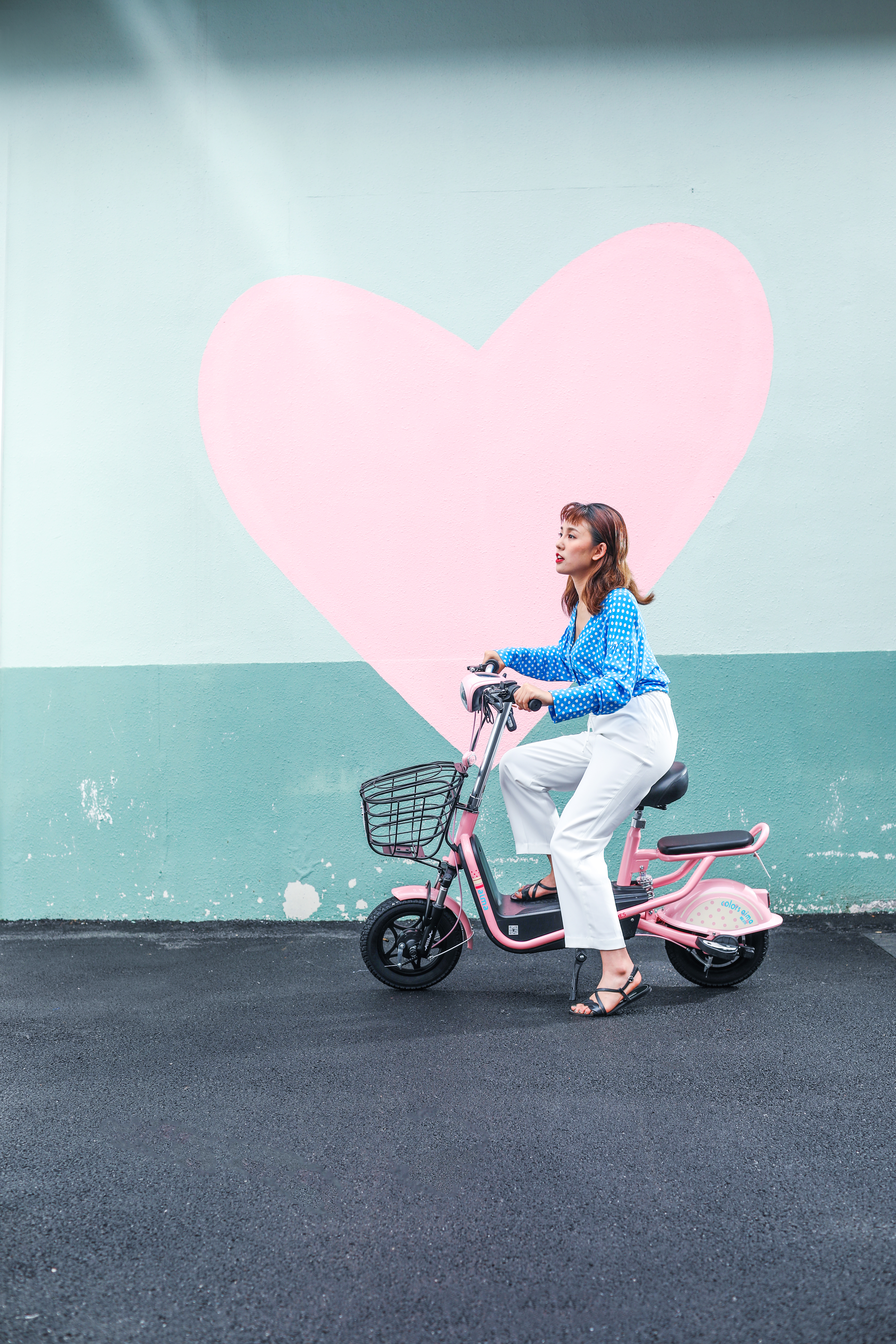 为什么现在很多大龄青年都不结婚,空巢年轻人为何抗拒结婚