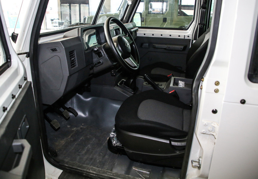 勇士新款报价及图片,2020款勇士四驱柴油版