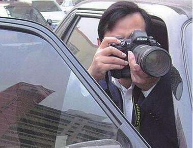 李小璐遭诈捐案事件,李小璐疑急于复出被骗1200万