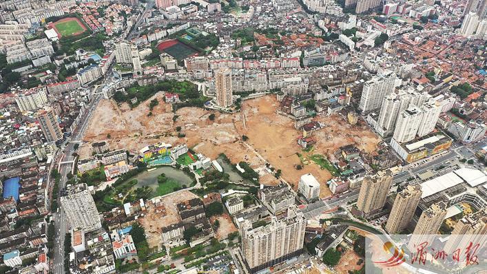 奋楫扬帆正当时上一句,奋楫扬帆正当时怎么读