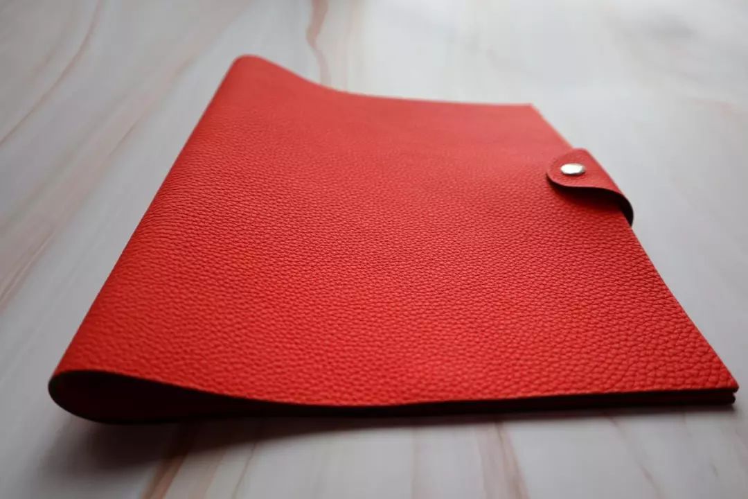 爱马仕皮包修复视频,修复爱马仕皮带扣