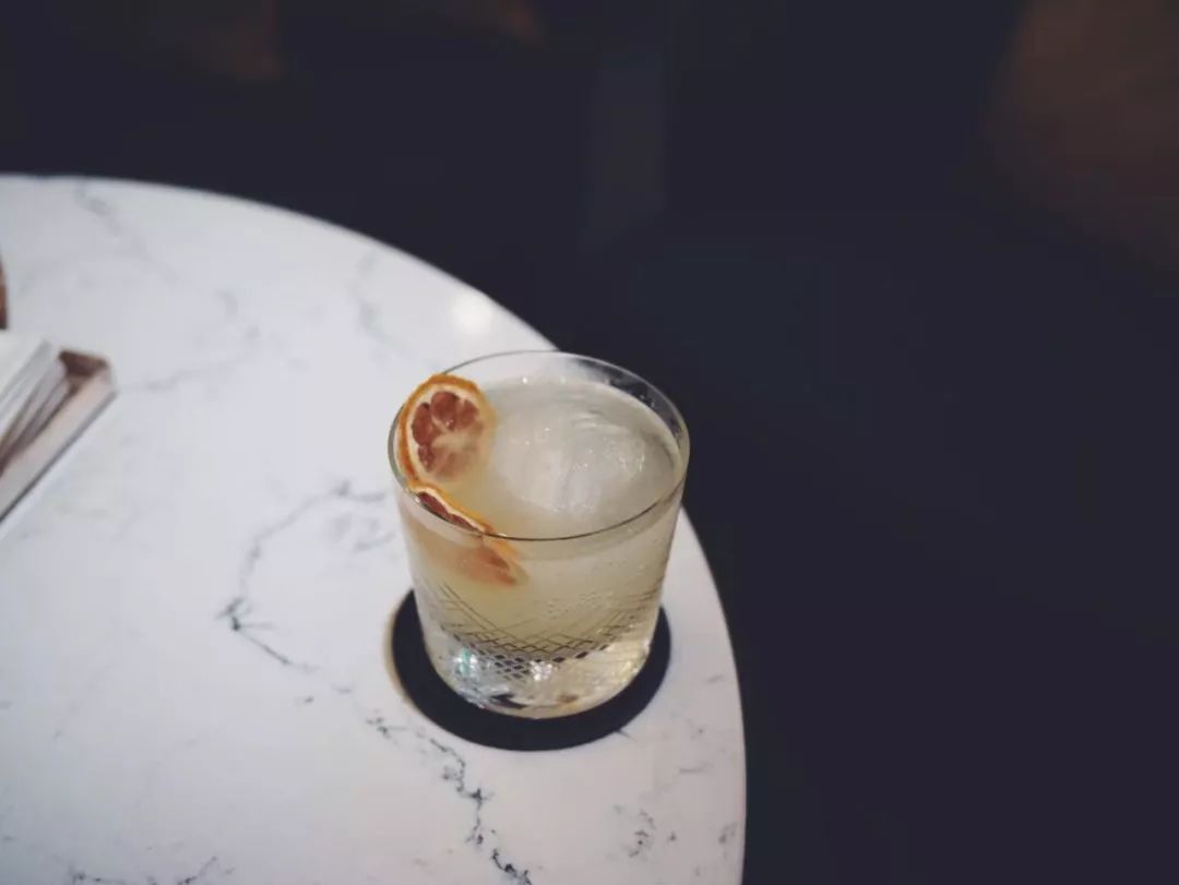 睡在获奖无数的这家酒店，一晚吃掉14颗星米其林，这样的旅行爱了