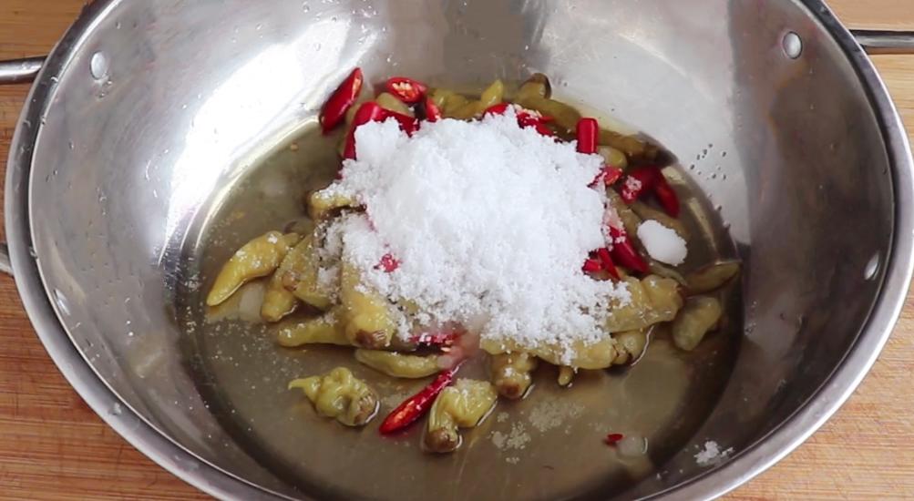 饭店的泡椒萝卜条为什么那么好吃，教你这小妙招，天天吃都不会腻