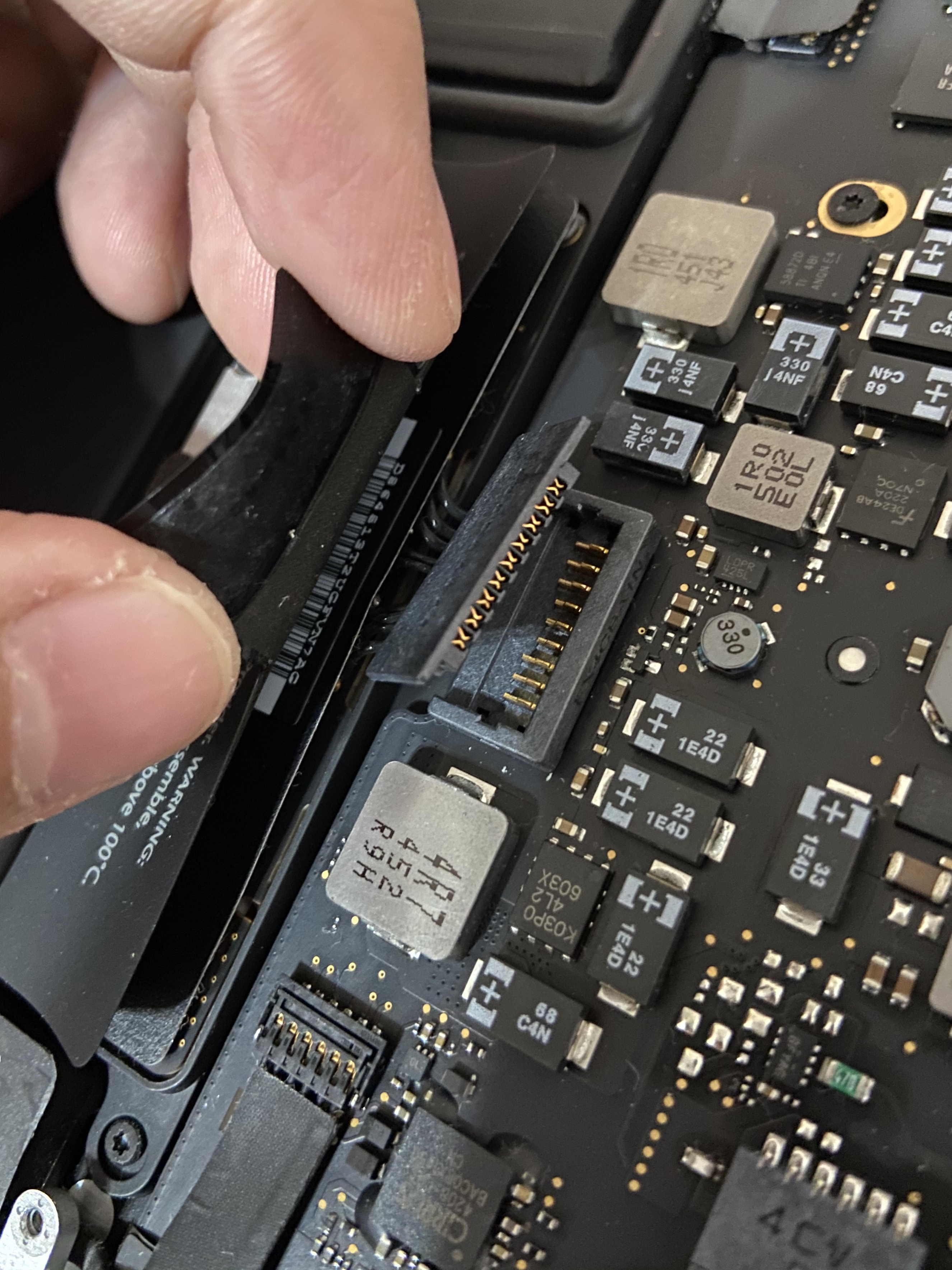 换ssd硬盘之后重装系统,换个固态硬盘再战三年