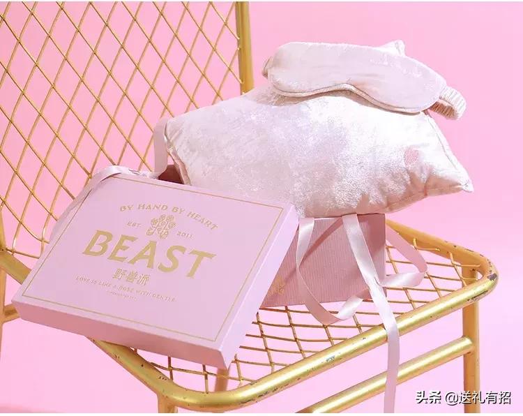 母亲节送给妈妈的礼物简单又漂亮,母亲节用钱买的礼物