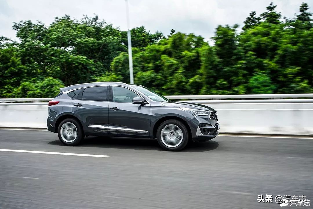 讴歌rdx四驱和两驱驾驶上的区别,讴歌rdx深度解析