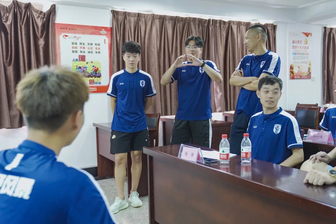 上海这个小镇是这样发展足球的