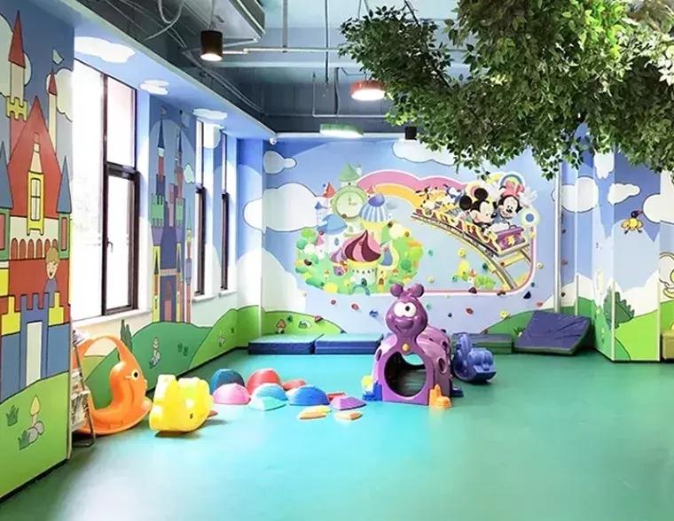 葱茏六月，秦汉胡同商务活动大事纪