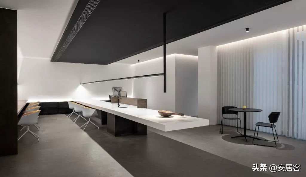 萧敬腾家里八层楼,萧敬腾的家究竟有多豪华